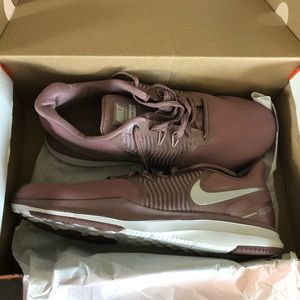 New in box Nike TR 8PRM SIZE 9.5